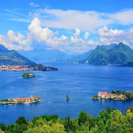 Romantic Base With Maggiore Views Apartment *